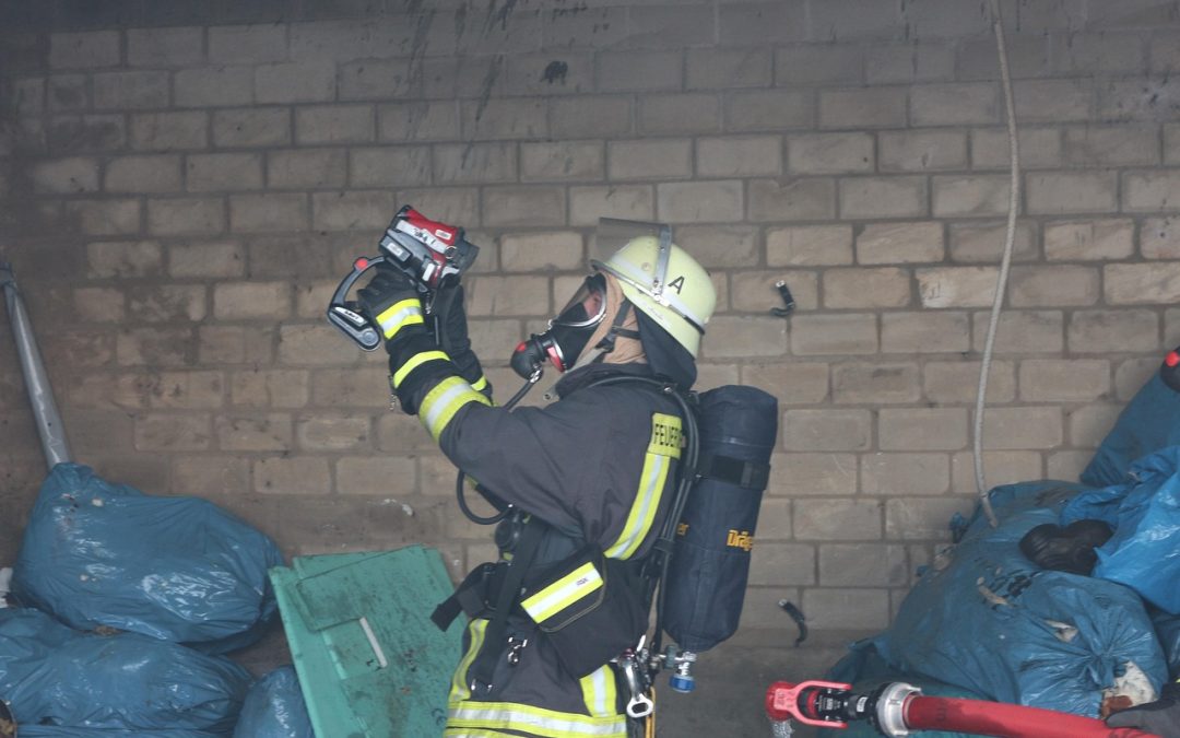 Dinas Damkar Pangandaran Gelar Rescue di Kantor Camat