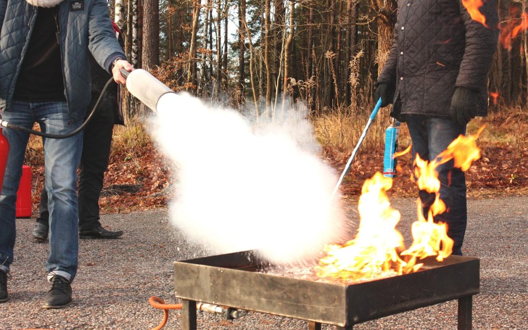 Dinas Damkar Pangandaran Amankan Kebocoran di Lapangan